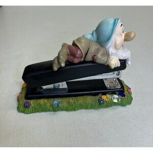 Disney Snow White & The Seven Dwarfs Part of Office Desk Set-Sleepy Stapler